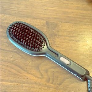 InStyler Glossie ceramic styling brush